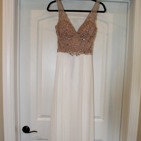 GB White and Gold Prom Gown - Picture 2 of 10